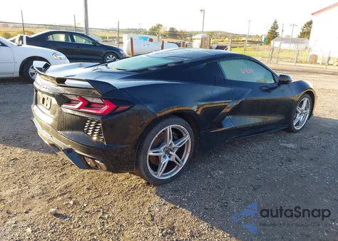2022 Chevrolet Corvette Stingray Rwd 1Lt from USA, damaged, VIN 1G1YA2D44N5115602